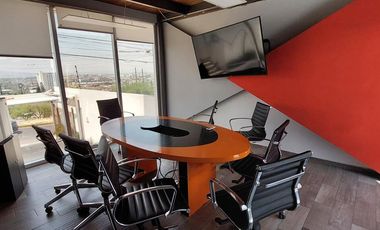 RENTA | Edificio de 336 m2 en 3 niveles, Arboledas del Parque, Qro.