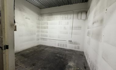 Bodega  o Local Comercial Venta, en Esquina, Col Del Valle Centro