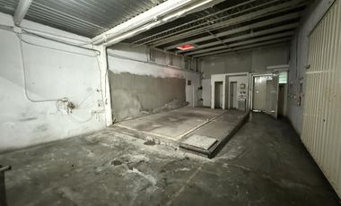 Bodega  o Local Comercial Venta, en Esquina, Col Del Valle Centro