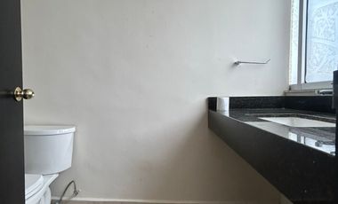 Locales en Venta en Santa Engracia