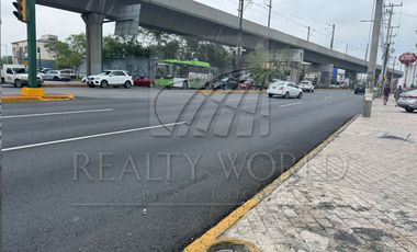 Edificio - Oficinas en Renta en Centro