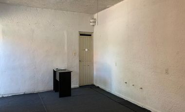 Edificio Mixto en Venta en Las Puentes Sector 4