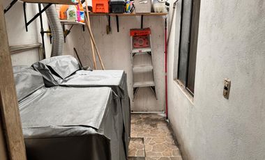 Edificio Mixto en Venta en Las Puentes Sector 4