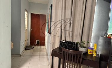 Edificio Mixto en Venta en Las Puentes Sector 4