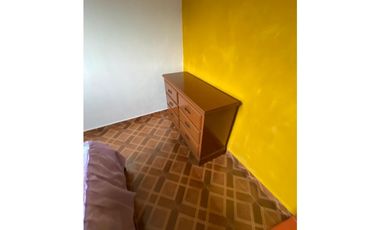 Departamento semiamueblado 1 recamara renta estacionamiento  techado