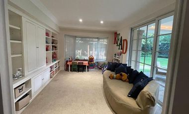 Casa en Venta o Renta en Lomas Hipódromo, Naucalpan