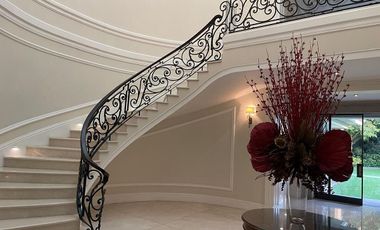 Casa en Venta o Renta en Lomas Hipódromo, Naucalpan