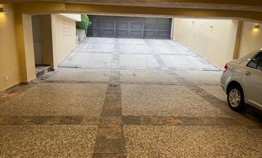 Casa en Venta o Renta en Lomas Hipódromo, Naucalpan