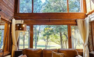 Casa N7 sobre el golf Arelauquen