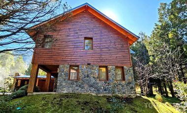 Casa N7 sobre el golf Arelauquen