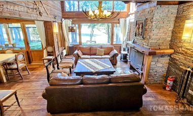 Casa N7 sobre el golf Arelauquen