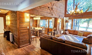 Casa N7 sobre el golf Arelauquen