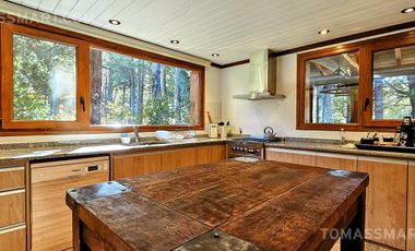 Casa N7 sobre el golf Arelauquen