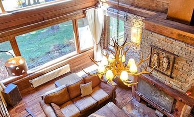 Casa N7 sobre el golf Arelauquen