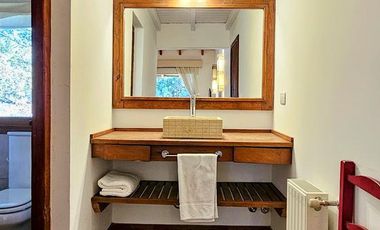 Casa N7 sobre el golf Arelauquen