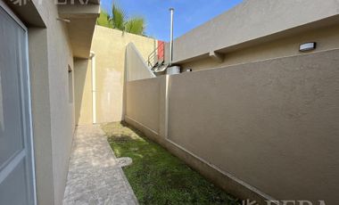 Venta PH 3 ambientes en Remedios de Escalada