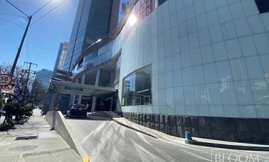 ¡Local Comercial en renta en Santa Fe!