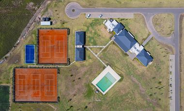 Terreno de 800m² en la Finca con frente al Norte