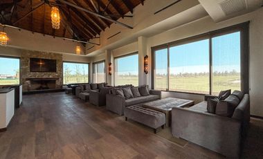 Terreno de 800m² en la Finca con frente al Norte