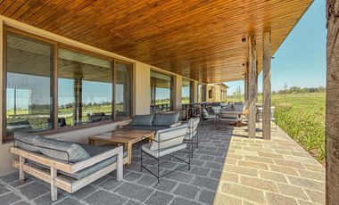 Terreno de 800m² en la Finca con frente al Norte