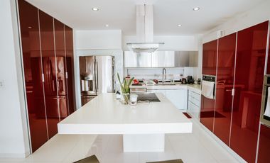 Penthouse amueblado en venta en Torre Onze