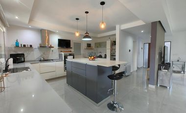 Casa en Venta Apto Credito, Los Olivares.