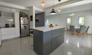 Casa en Venta Apto Credito, Los Olivares.