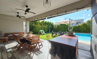 Casa en Venta Apto Credito, Los Olivares.