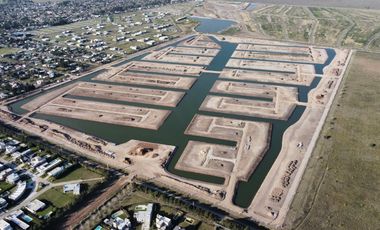 Terreno - Funes Lakes Barrio Privado | Venta