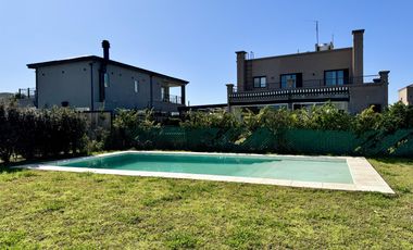 Casa en Alquiler y Venta Barrio Lagos de Canning