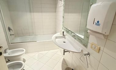 Casa en  alquiler. Zona Güemes. Solo uso comercial. Ideal centros de estètica, pilates, centros de rehabiitacion