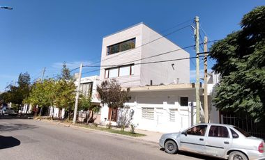 Casa en  venta 4 dormitorios.