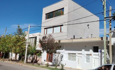 Casa en  venta 4 dormitorios.