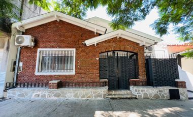 Casa de 3 ambientes en alquiler en Florida