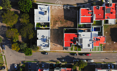 TERRENO EN VENTA ARBOLADA, BOSQUES DE SANTA ANITA, TLAJOMULCO DE ZUÑIGA