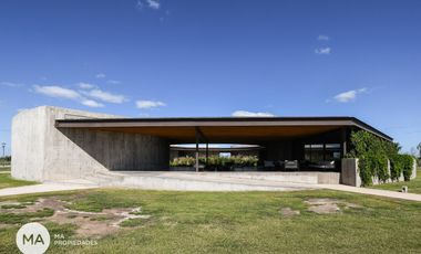 Terreno Lote 1062 m2 - Vida Club de Campo - Funes | Venta