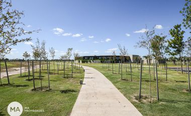 Terreno Lote 1062 m2 - Vida Club de Campo - Funes | Venta