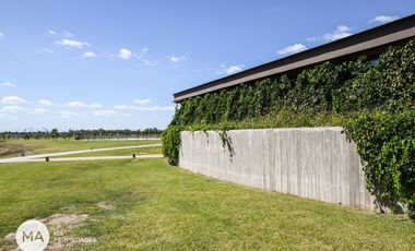 Terreno Lote 1062 m2 - Vida Club de Campo - Funes | Venta