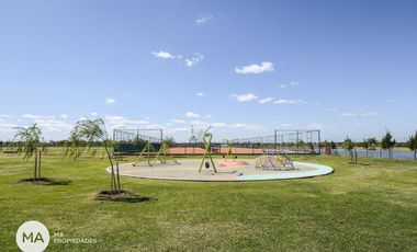 Terreno Lote 1062 m2 - Vida Club de Campo - Funes | Venta