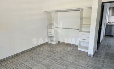 Valle de Girasoles: Amplio departamento en planta baja frente a parque