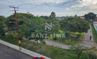 Valle de Girasoles: Amplio departamento en planta baja frente a parque