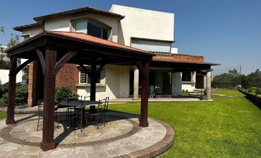 Casa en  renta Lomas country club  a fairway