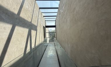 Estrena casa en venta en Lomas Country club