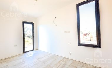 Venta Casa 2 Dormitorios en barrio Los Fresnos de Sicardi, La Plata.