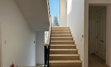 Casa en Venta y Renta  en Fuentes  de las Lomas Huixquilucan