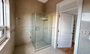 Casa en Venta y Renta  en Fuentes  de las Lomas Huixquilucan