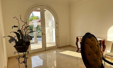Casa en Venta y Renta  en Fuentes  de las Lomas Huixquilucan