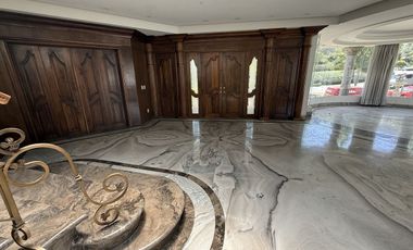 Casa en renta-venta en zona exclusiva Huixquilucan
