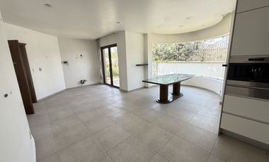 Casa en renta-venta en zona exclusiva Huixquilucan