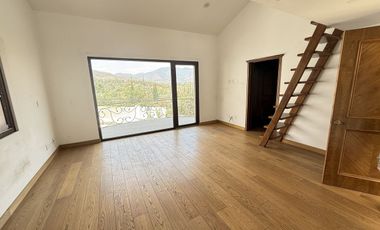 Casa en renta-venta en zona exclusiva Huixquilucan